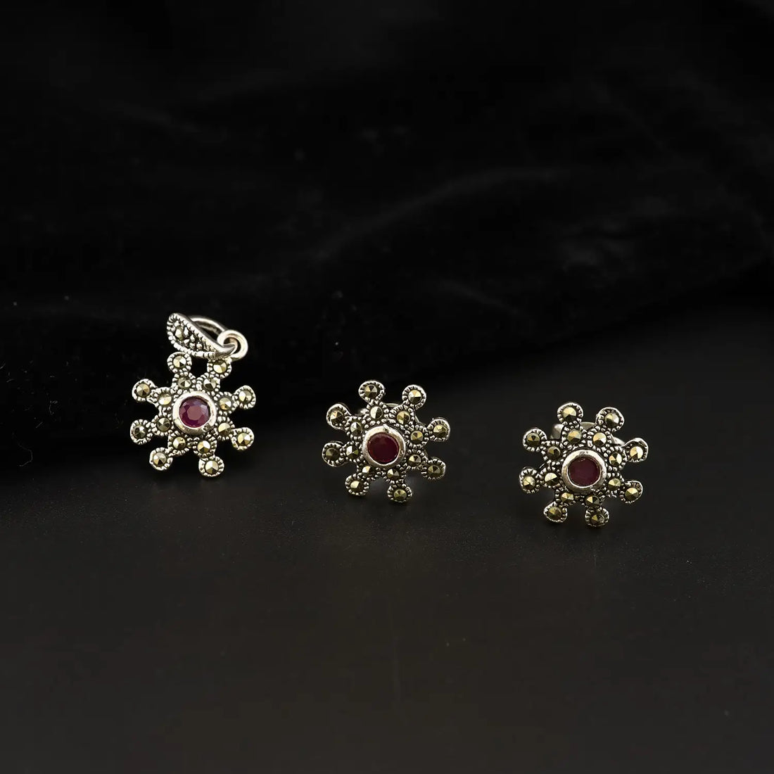 Vintage Ruby Floral 925 Silver Pendant Set - Made With Pure 925 Silver