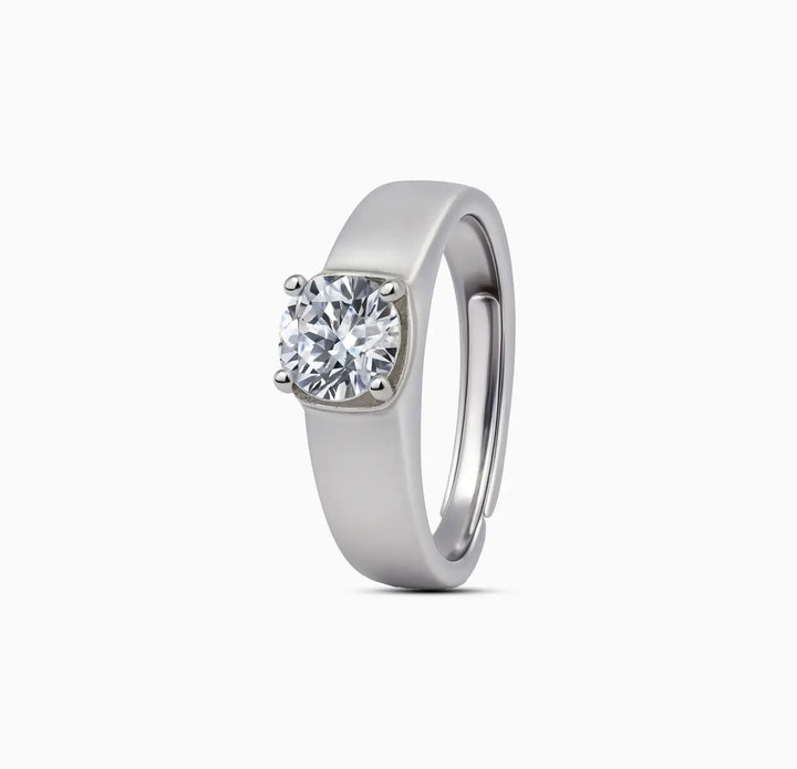 Elegant Solitaire Silver Ring - Made With Pure 925 Silver