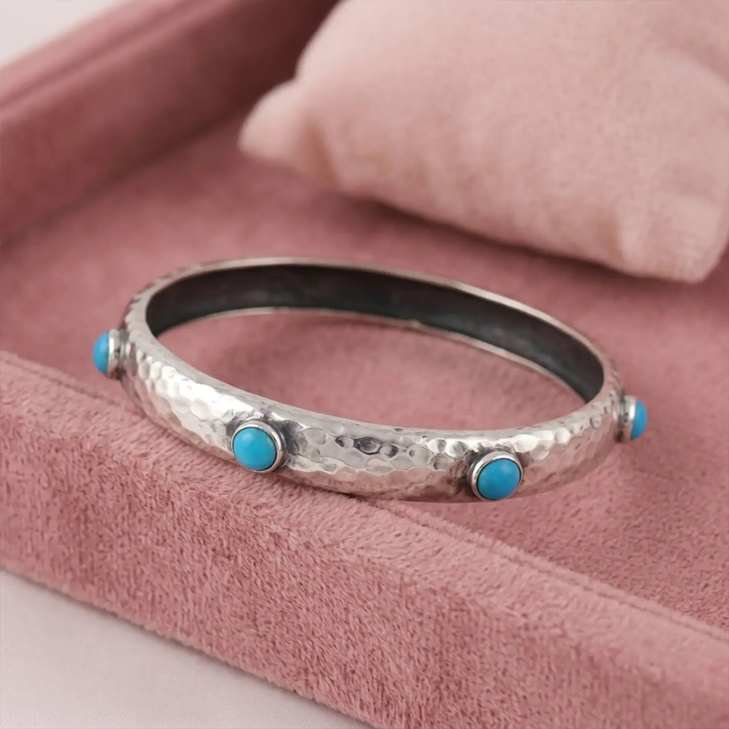 Hammered Silver Kada with Blue Stone Accents - Made With Pure 925 Silver
