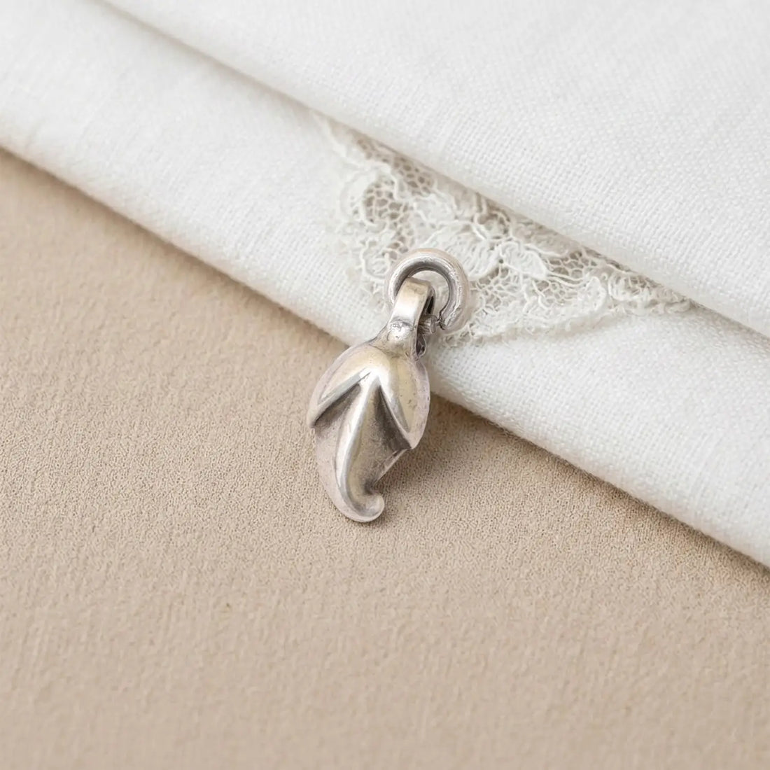 Elegant Leaf Curve Pure Silver Pendant - Made With Pure 925 Silver