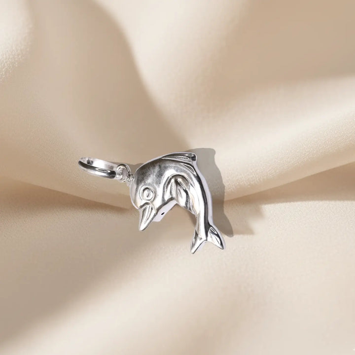 Elegant Dolphin Design Pure Silver Pendant - Made With 925 Pure Silver