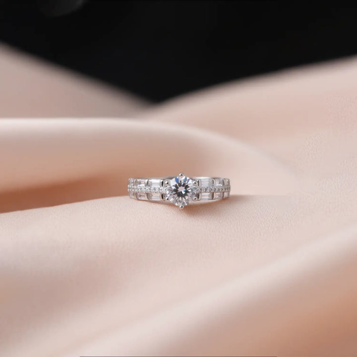 Eternal Radiance Silver Solitaire Ring    Made With Pure 925 Silver