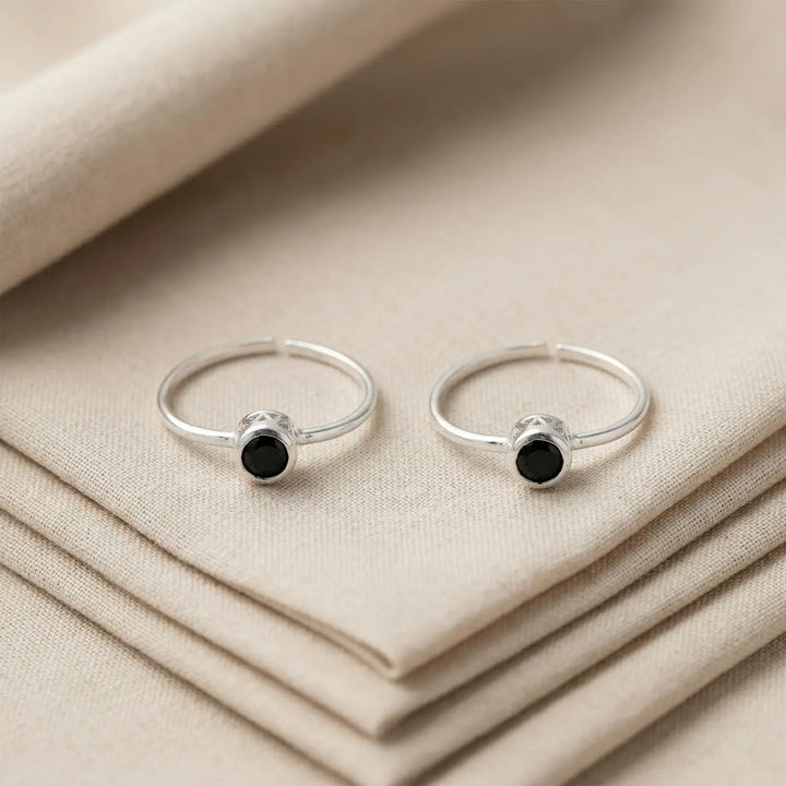 Minimalist Pure Silver Adjustable Toe Ring with Black Stone- Made With Pure 925 Silver