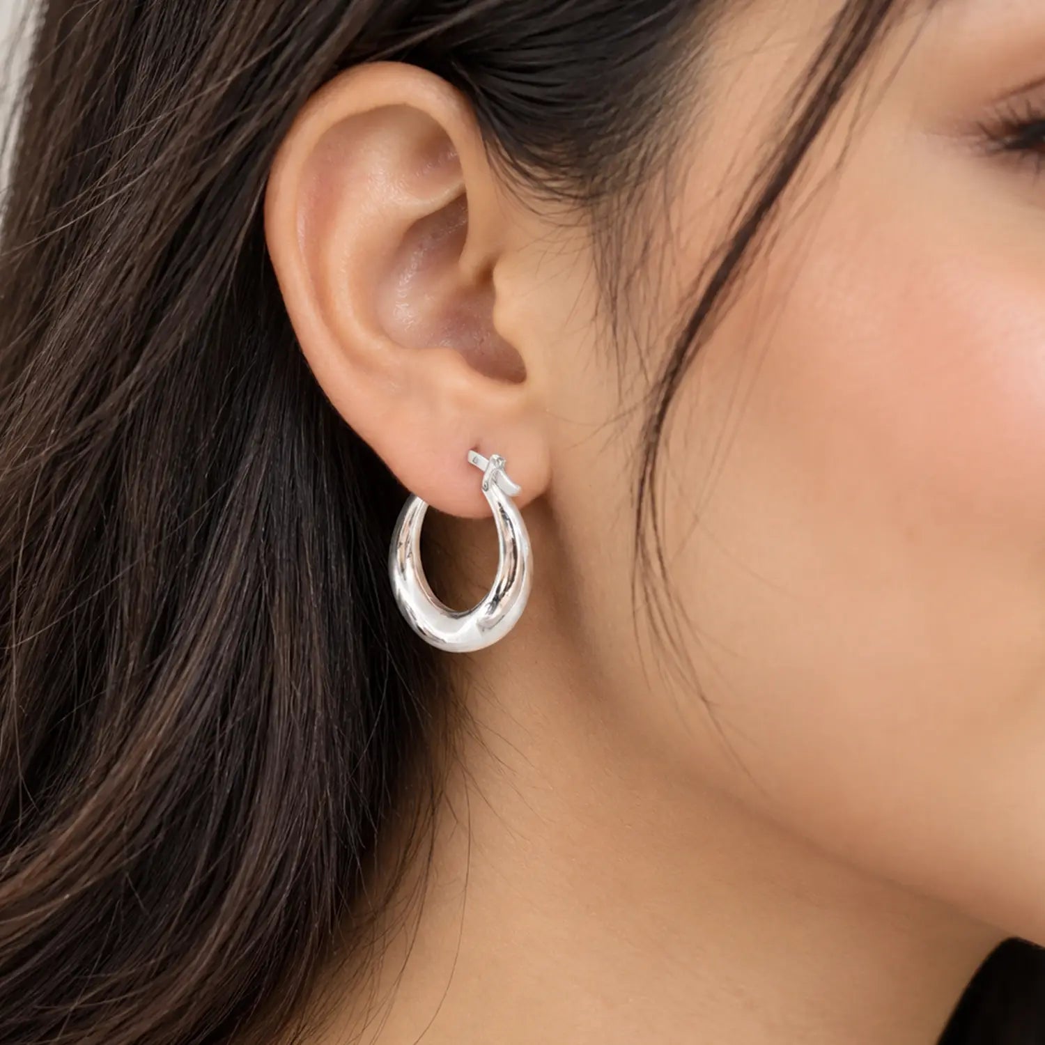 Elegant Sculpted Oval 925 Silver Hoop Earrings - Made With Pure 925 Silver