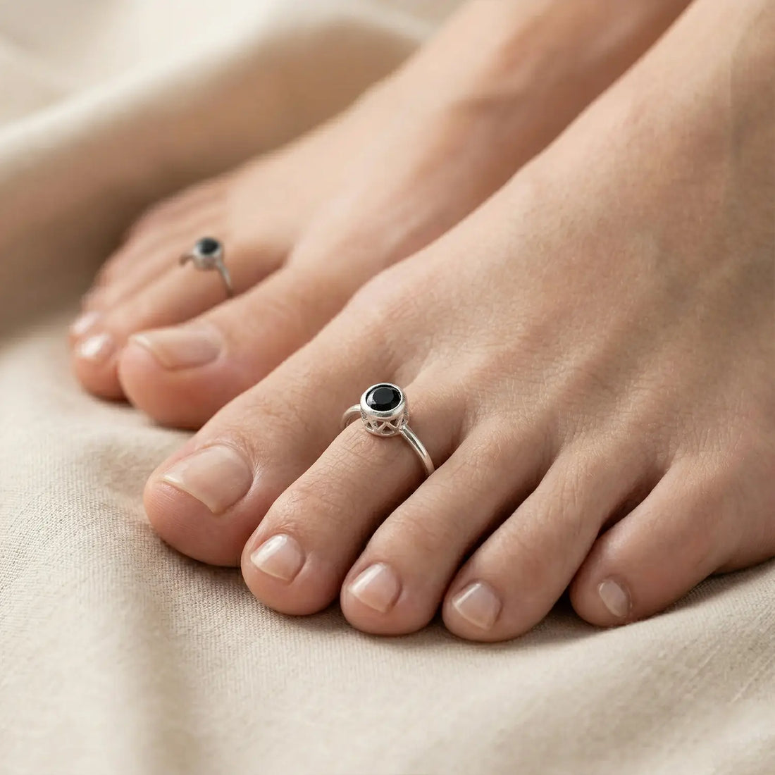 Minimalist Pure Silver Adjustable Toe Ring with Black Stone- Made With Pure 925 Silver