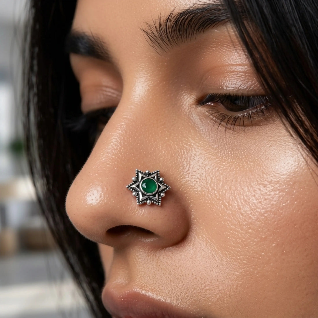 Vintage Star Motif  Silver Nose Ring – Green Stone- Made With Pure 925 Silver