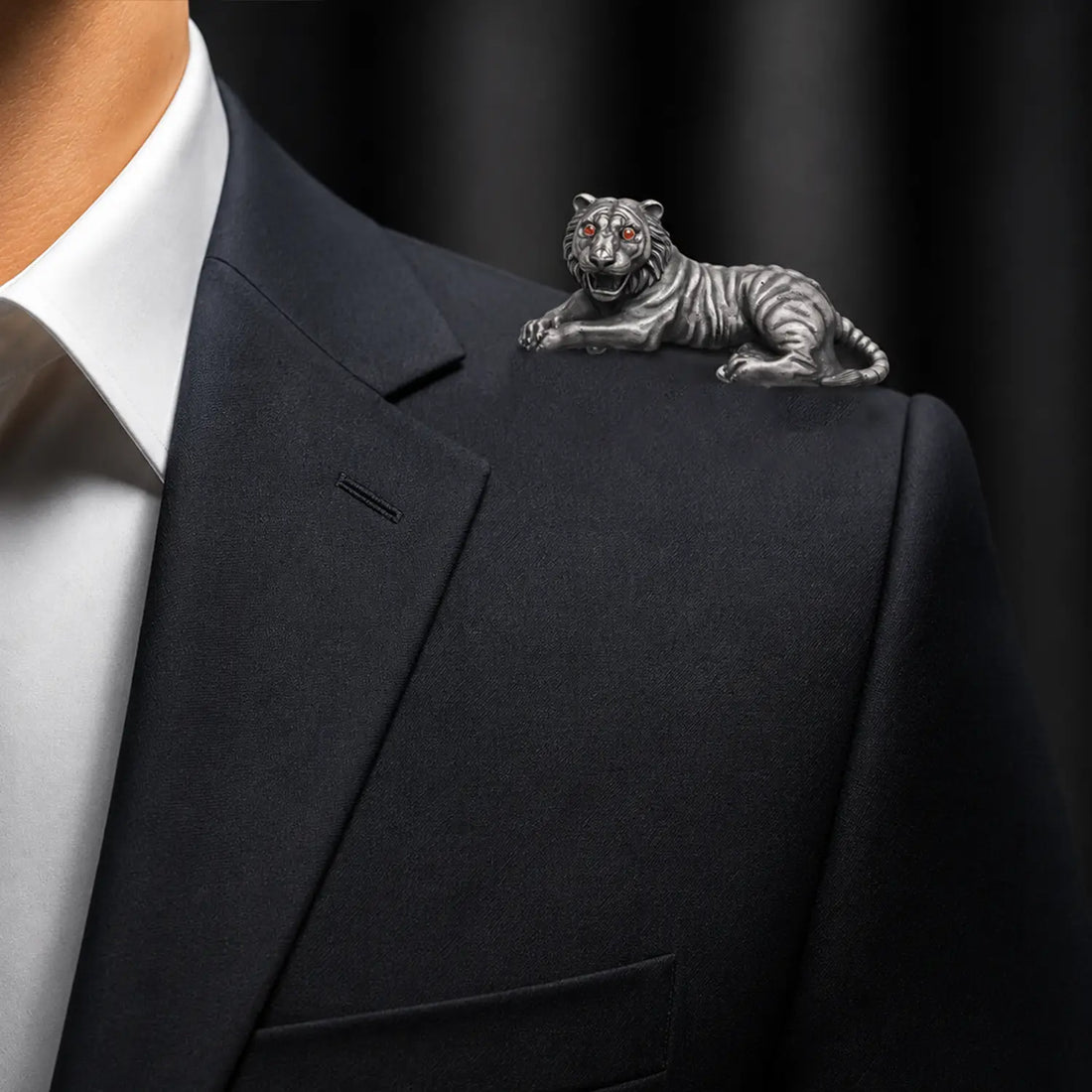 Majestic Lion Silver Brooch - Made With Pure 925 Silver