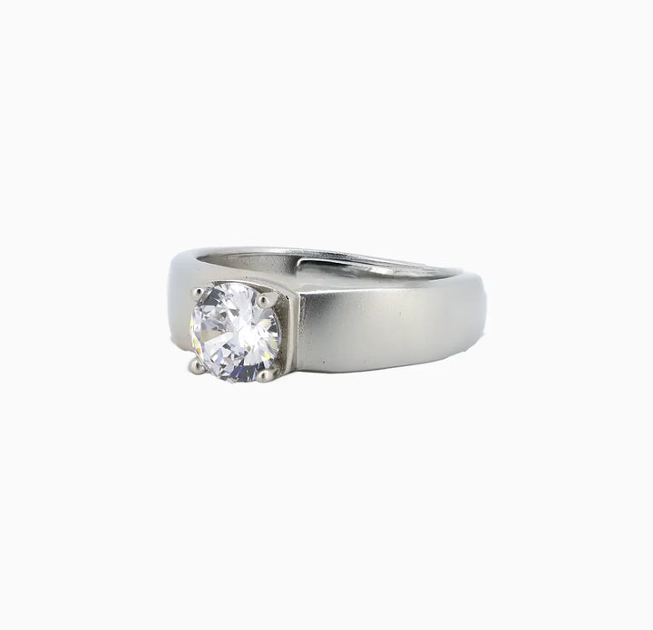 Elegant Solitaire Silver Ring - Made With Pure 925 Silver