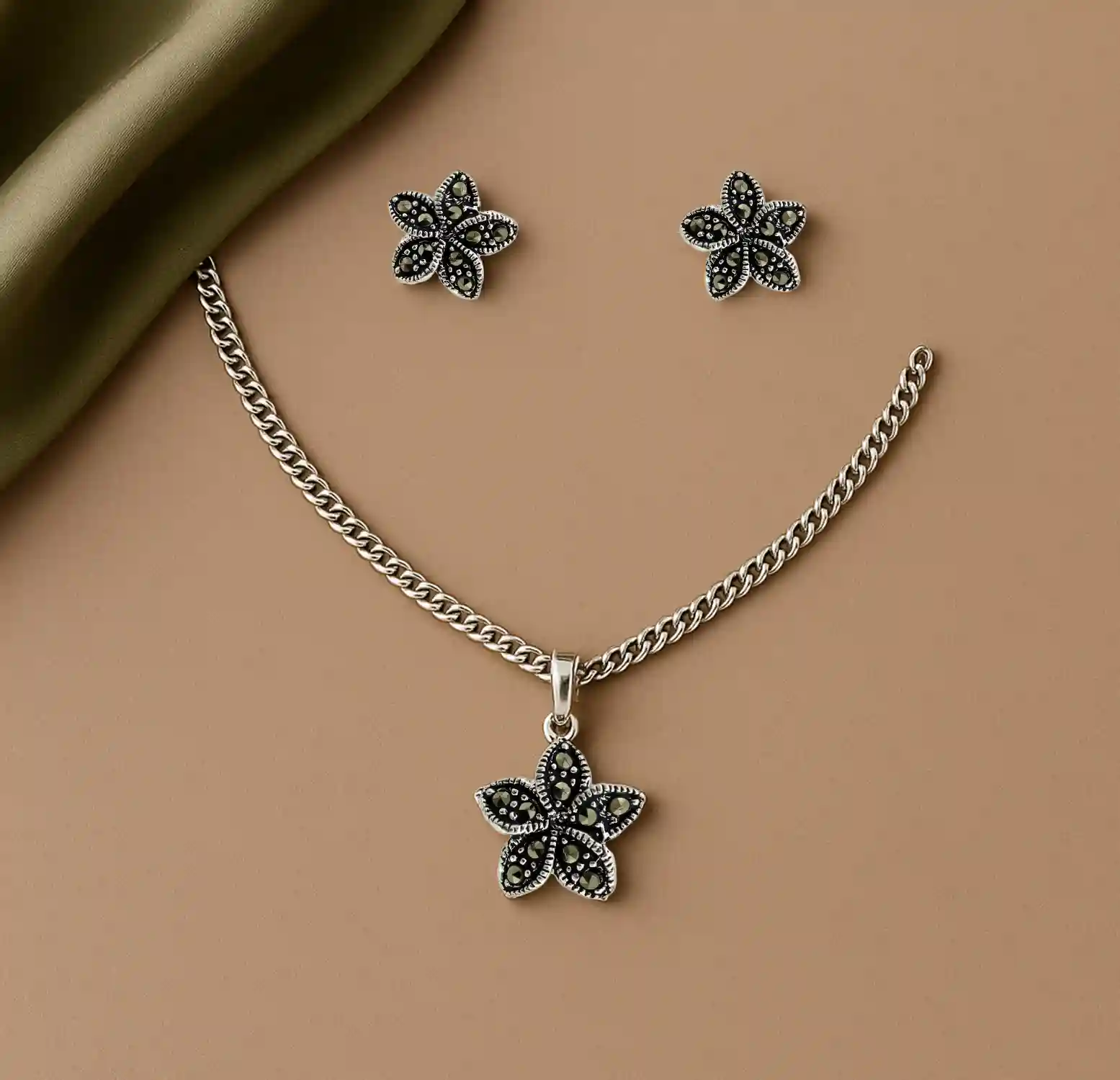 Vintage Oxidised Silver Ruby-Toned Pendant & Earring Set - Made With Pure 925 Silver