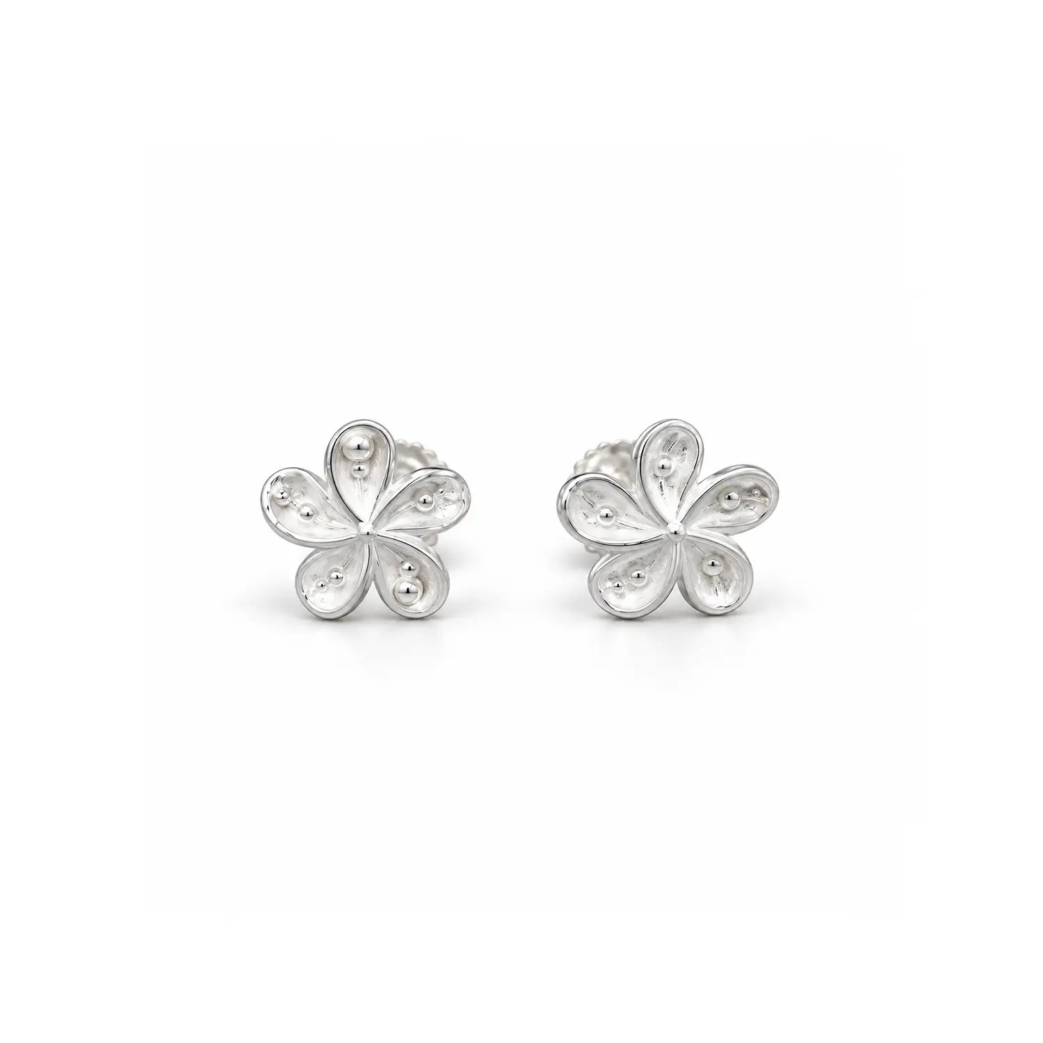 Elegant Floral Filigree Silver Stud Earrings - Made With Pure 925 Silver