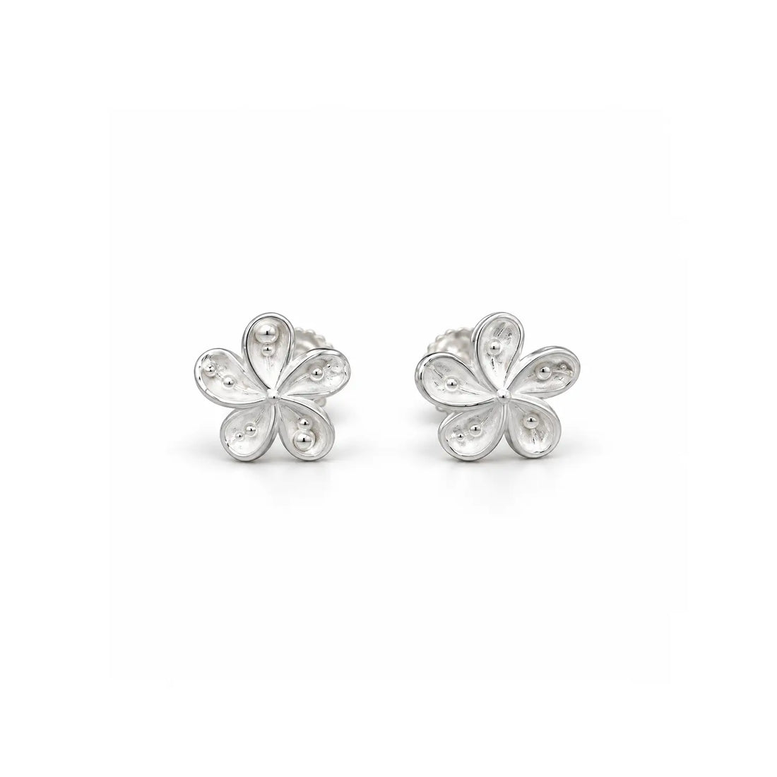 Elegant Floral Filigree Silver Stud Earrings - Made With Pure 925 Silver