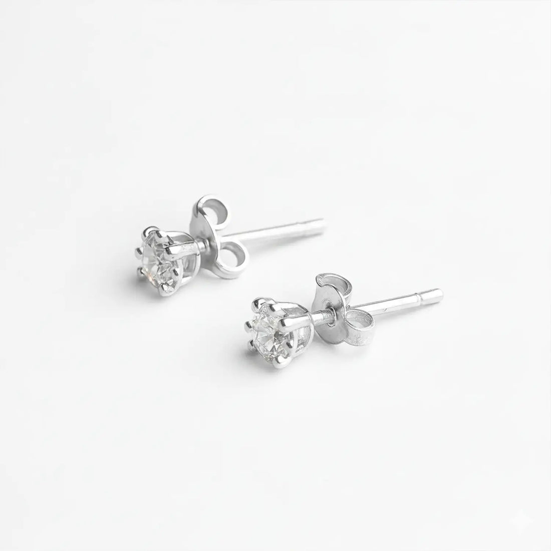 Classic Solitaire Sterling Silver Stud Earrings - Made With Pure 925 Silver