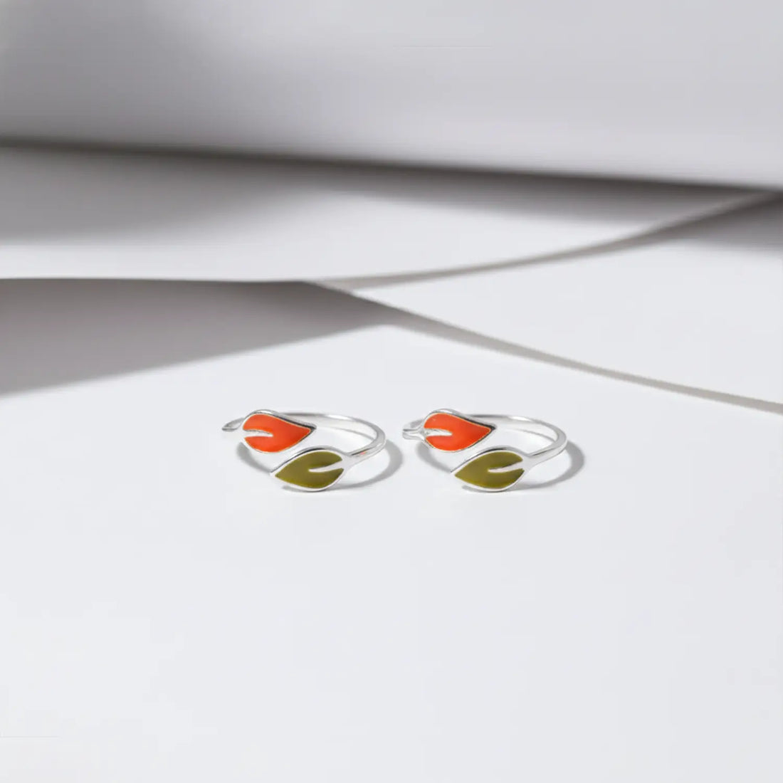Trendy Dual Leaf Enamel Pure Silver Toe Rings- Made With Pure 925 Silver