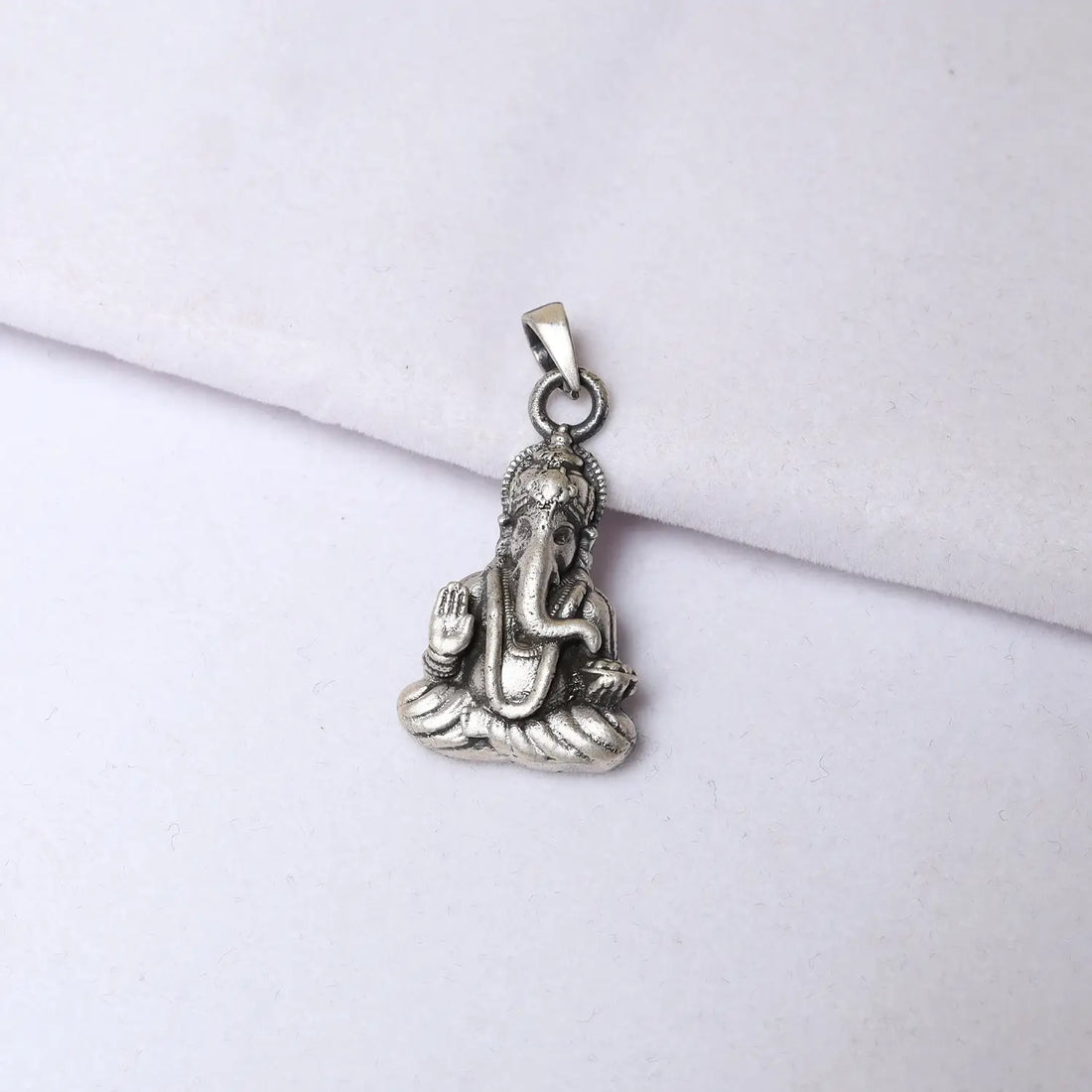 Shubh Aarambh Ganesh Silver Pendant - Made With 925 Pure Silver