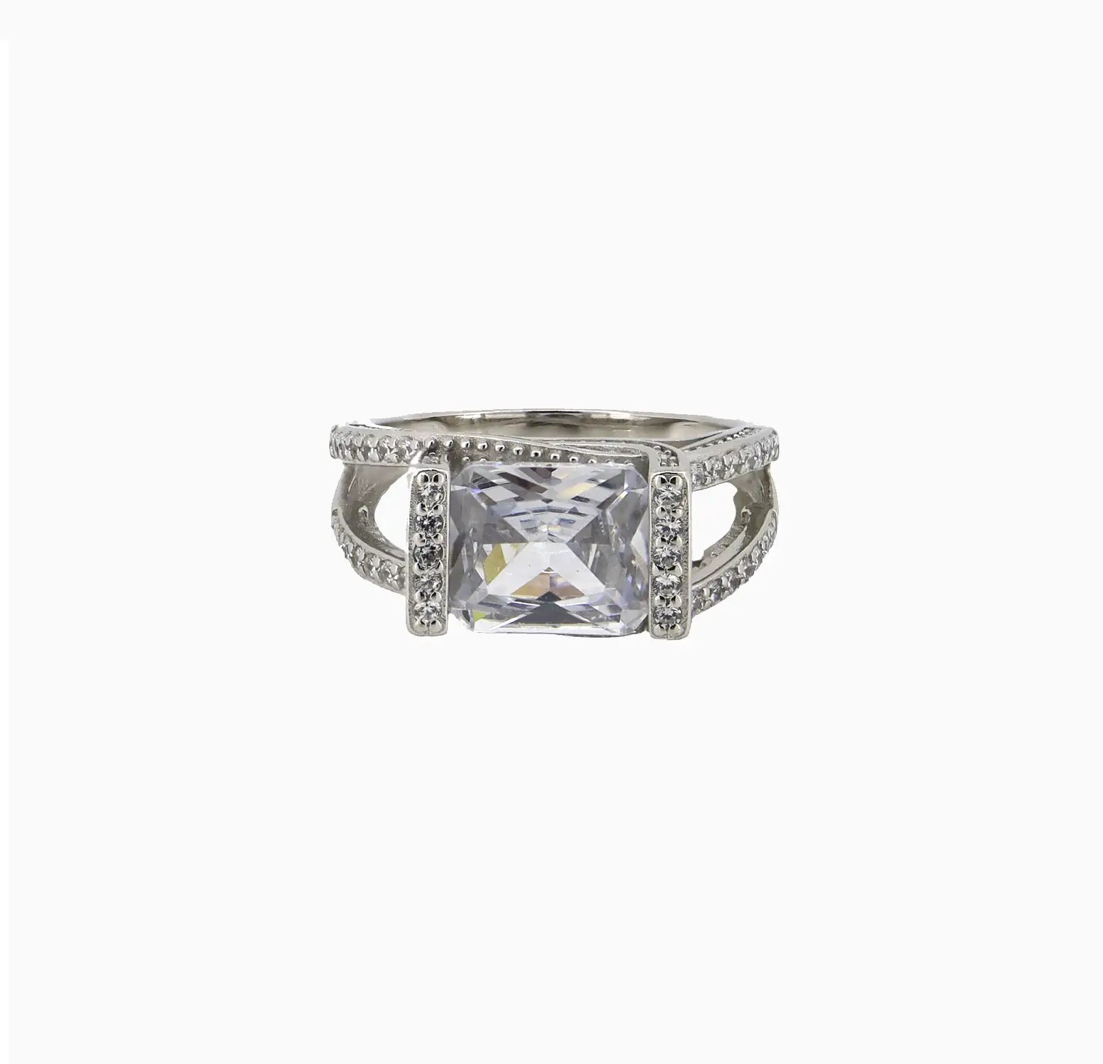 Elegant Princess-Cut Silver Ring - Made With Pure 925 Silver
