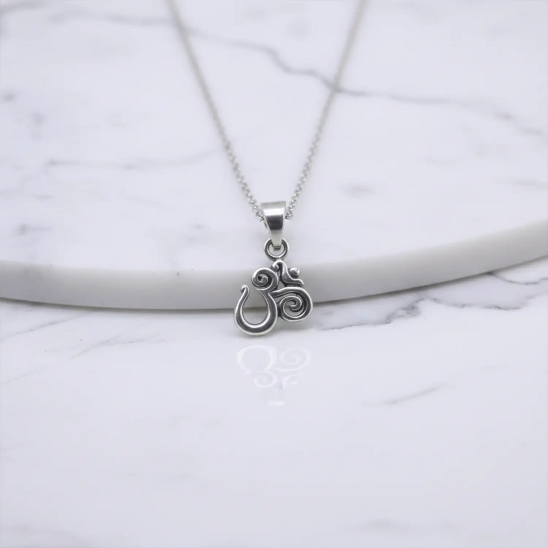 Elegant Pure Silver Om Pendant - Made With 925 Pure Silver