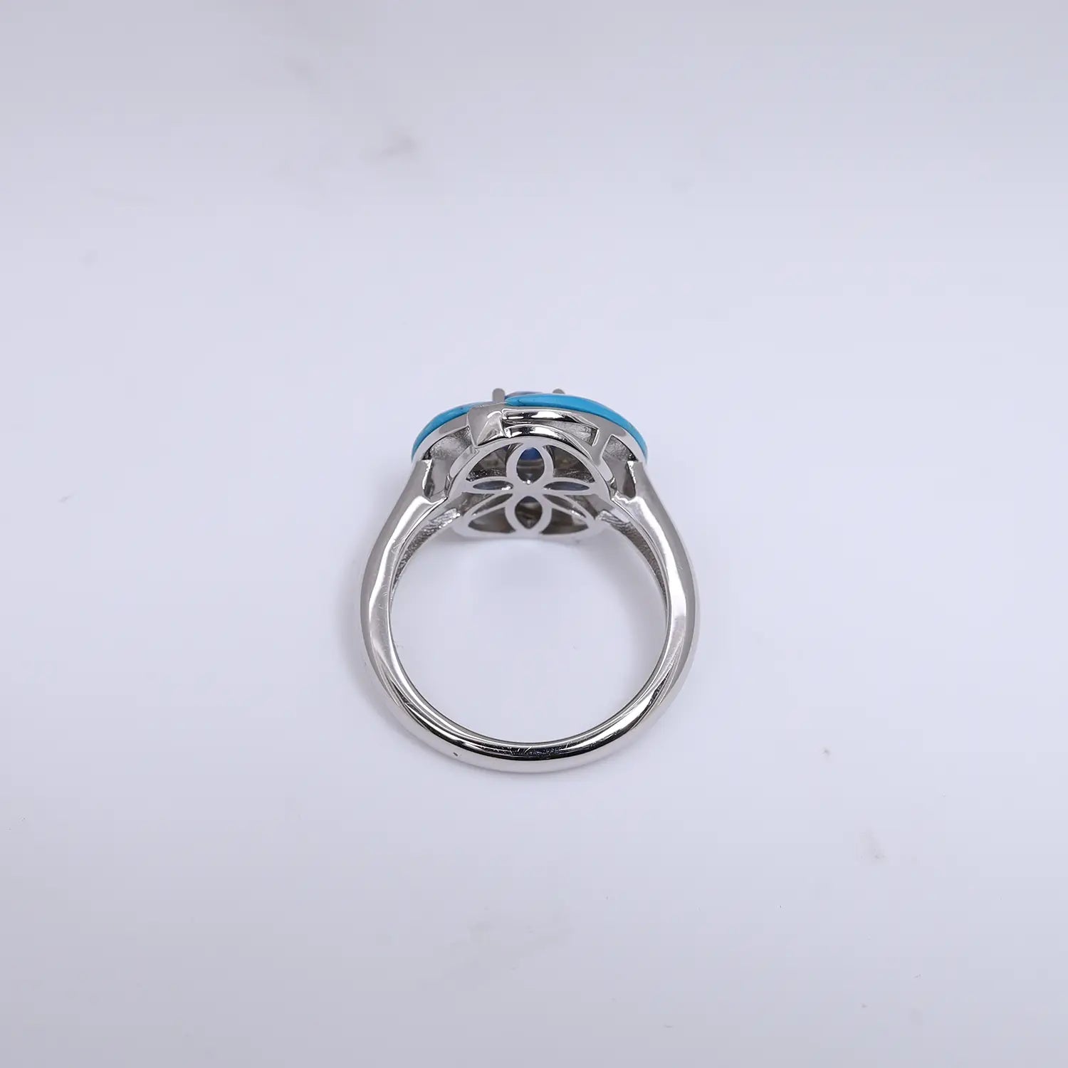 Elegant Turquoise Stone Sterling Silver Ring - Made With Pure 925 Silver