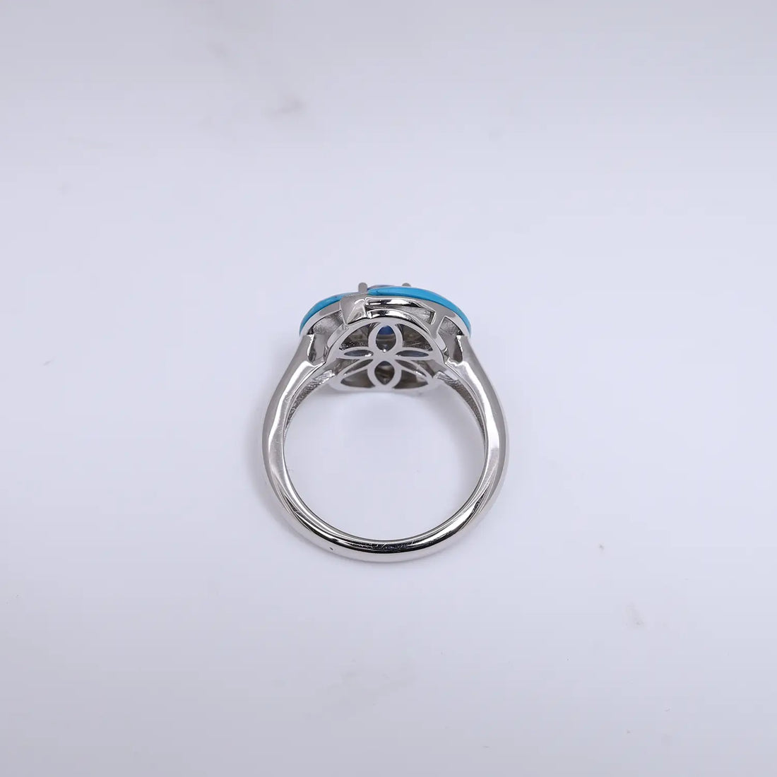 Elegant Turquoise Stone Sterling Silver Ring - Made With Pure 925 Silver