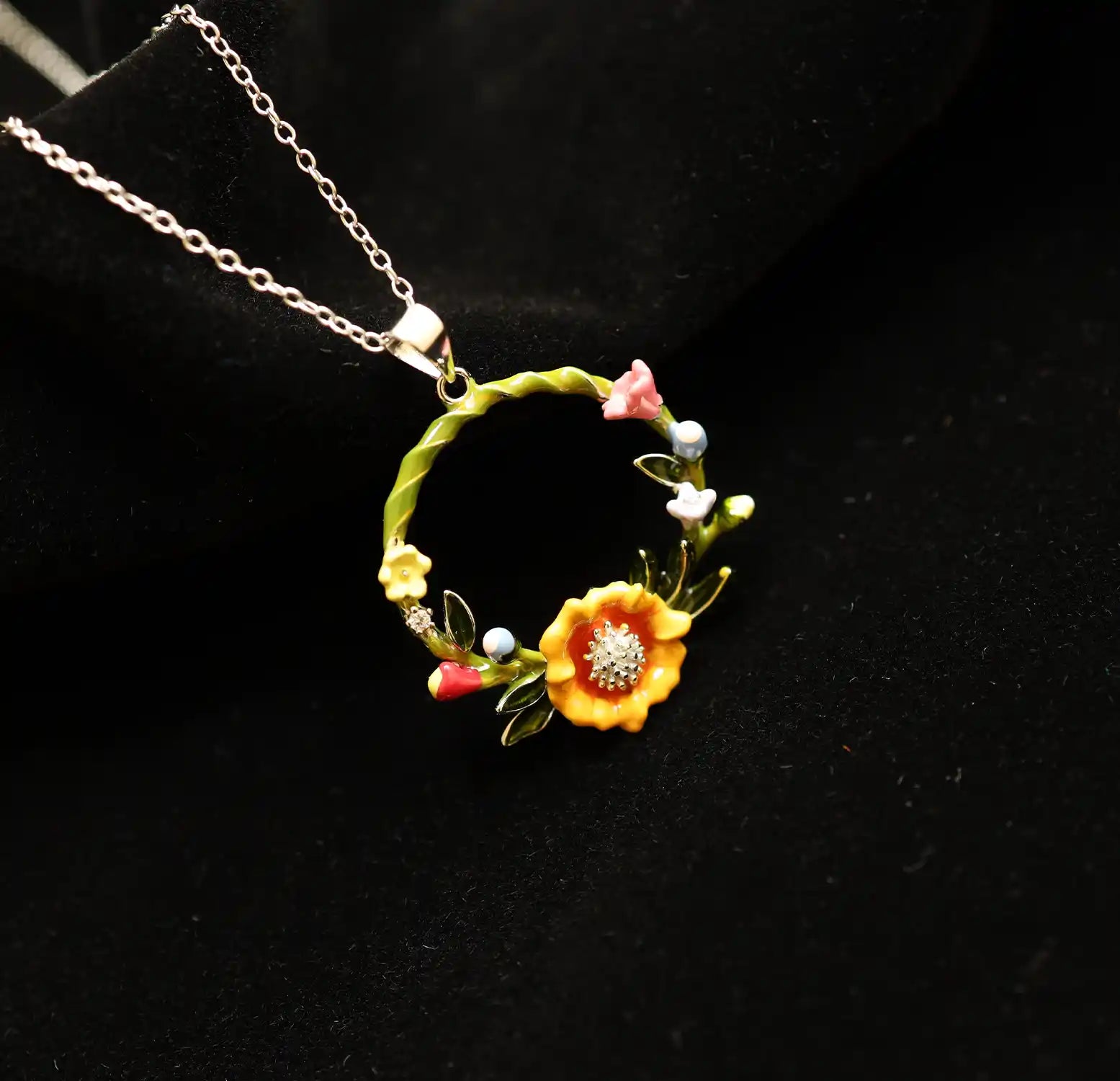 Floral Wreath Silver Necklace- Made With Pure 925 Silver