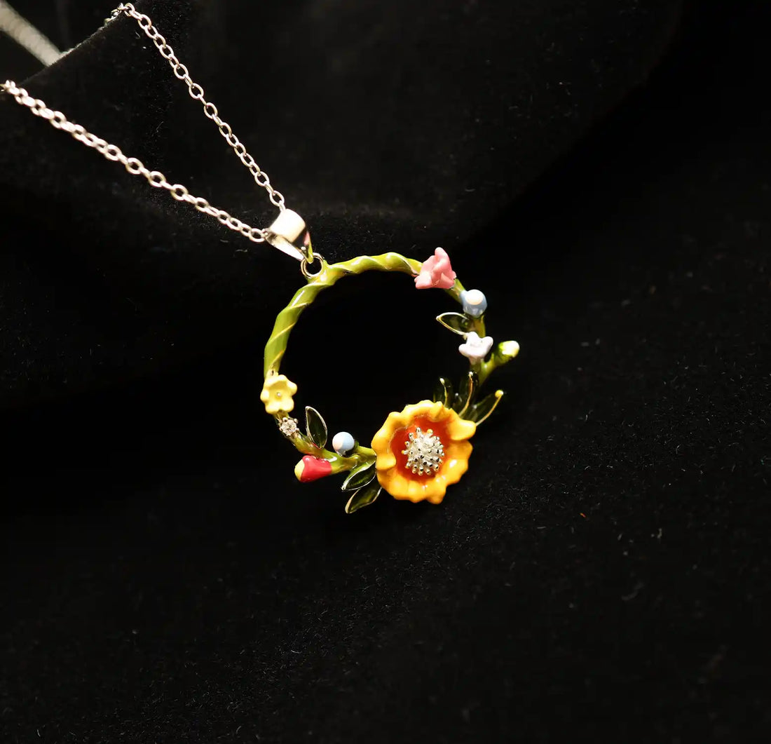 Floral Wreath Silver Necklace- Made With Pure 925 Silver
