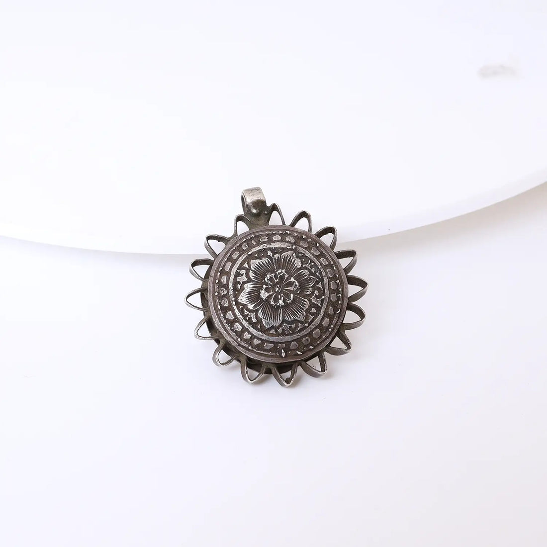 Traditional Floral Sun Design Pure Silver Pendant- Made With Pure 925 Silver