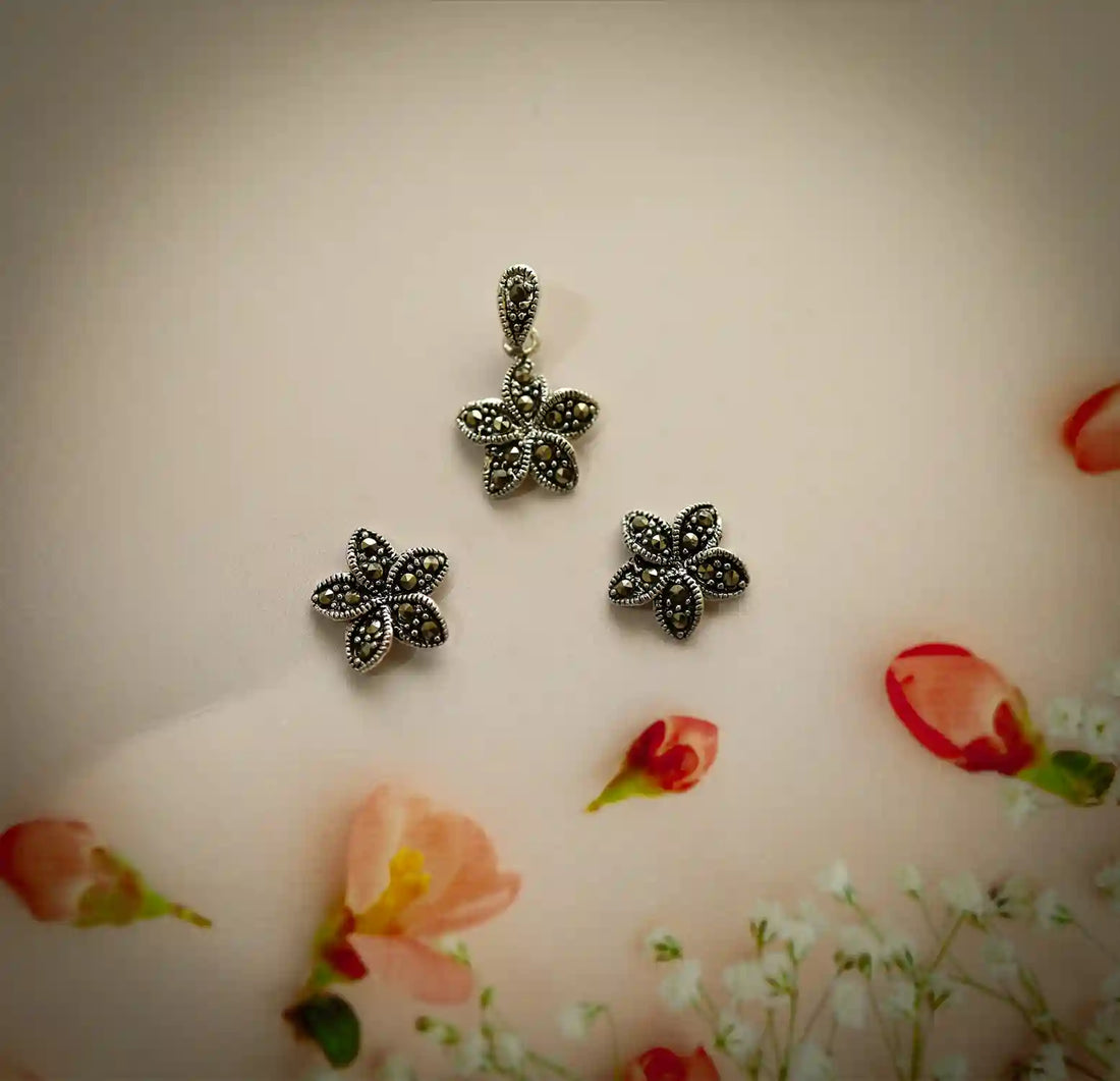 Vintage Oxidised Silver Ruby-Toned Pendant & Earring Set - Made With Pure 925 Silver