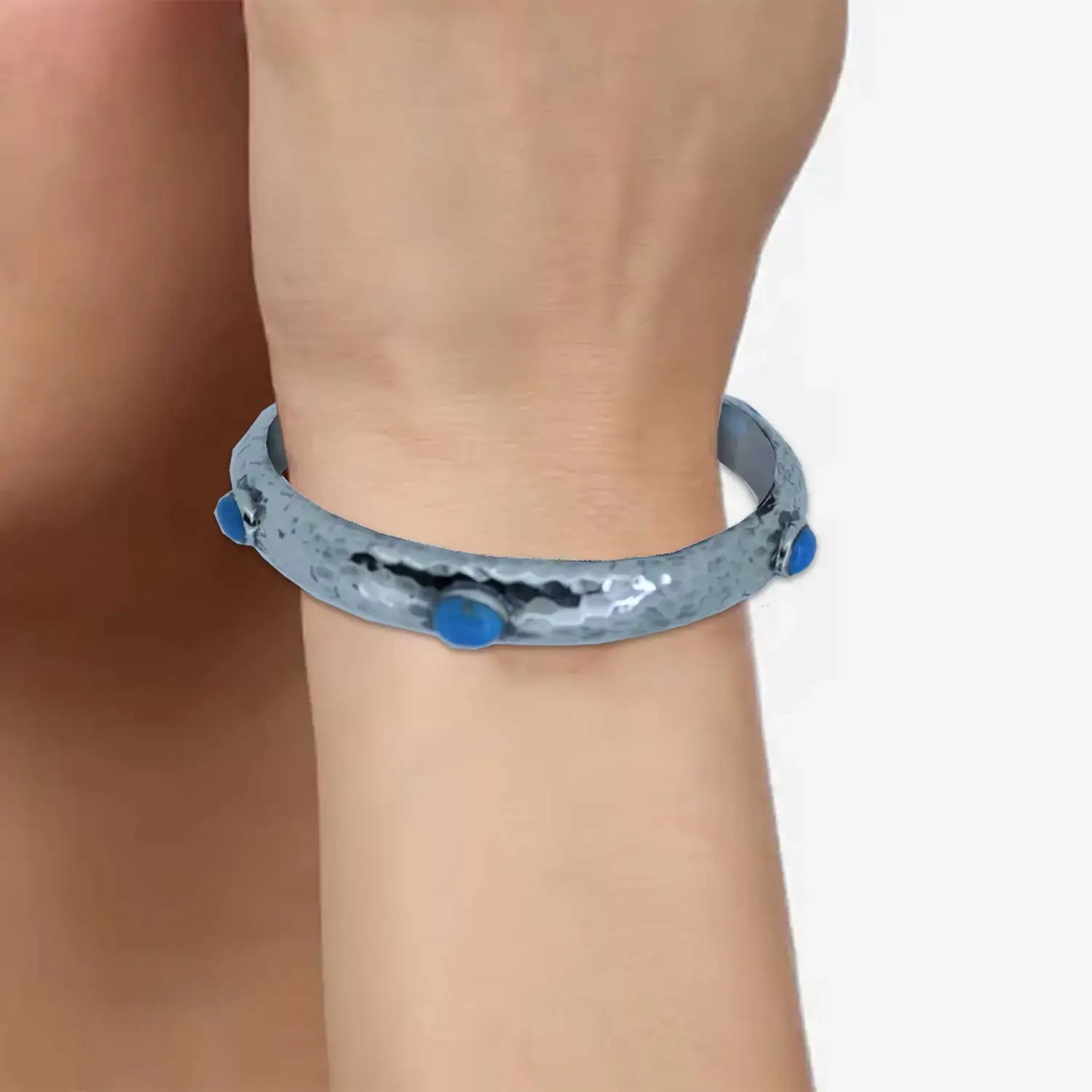 Hammered Silver Kada with Blue Stone Accents - Made With Pure 925 Silver