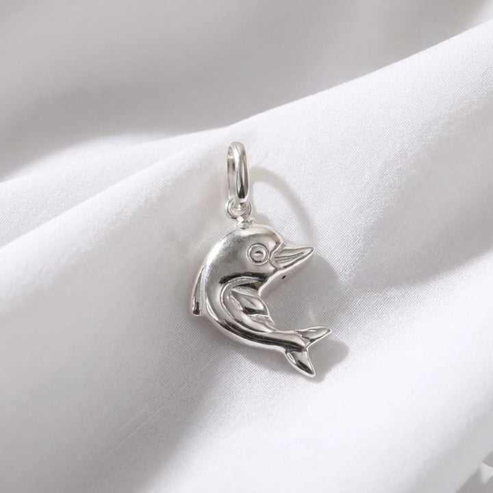 Elegant Dolphin Design Pure Silver Pendant - Made With 925 Pure Silver