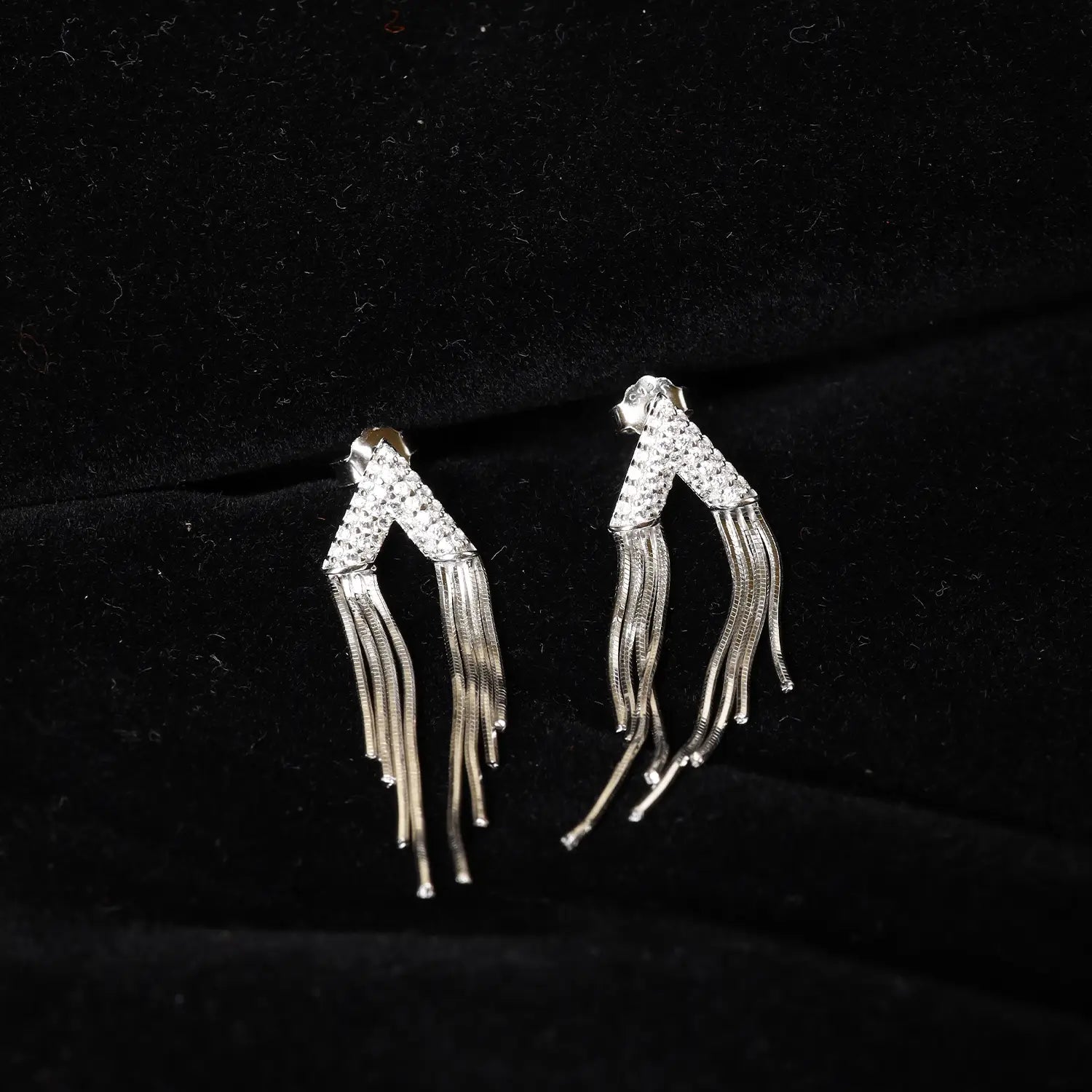 Sparkling V-Shaped Tassel Silver Earrings - Made With Pure 925 Silver