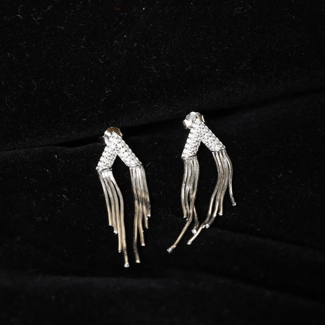 Sparkling V-Shaped Tassel Silver Earrings - Made With Pure 925 Silver