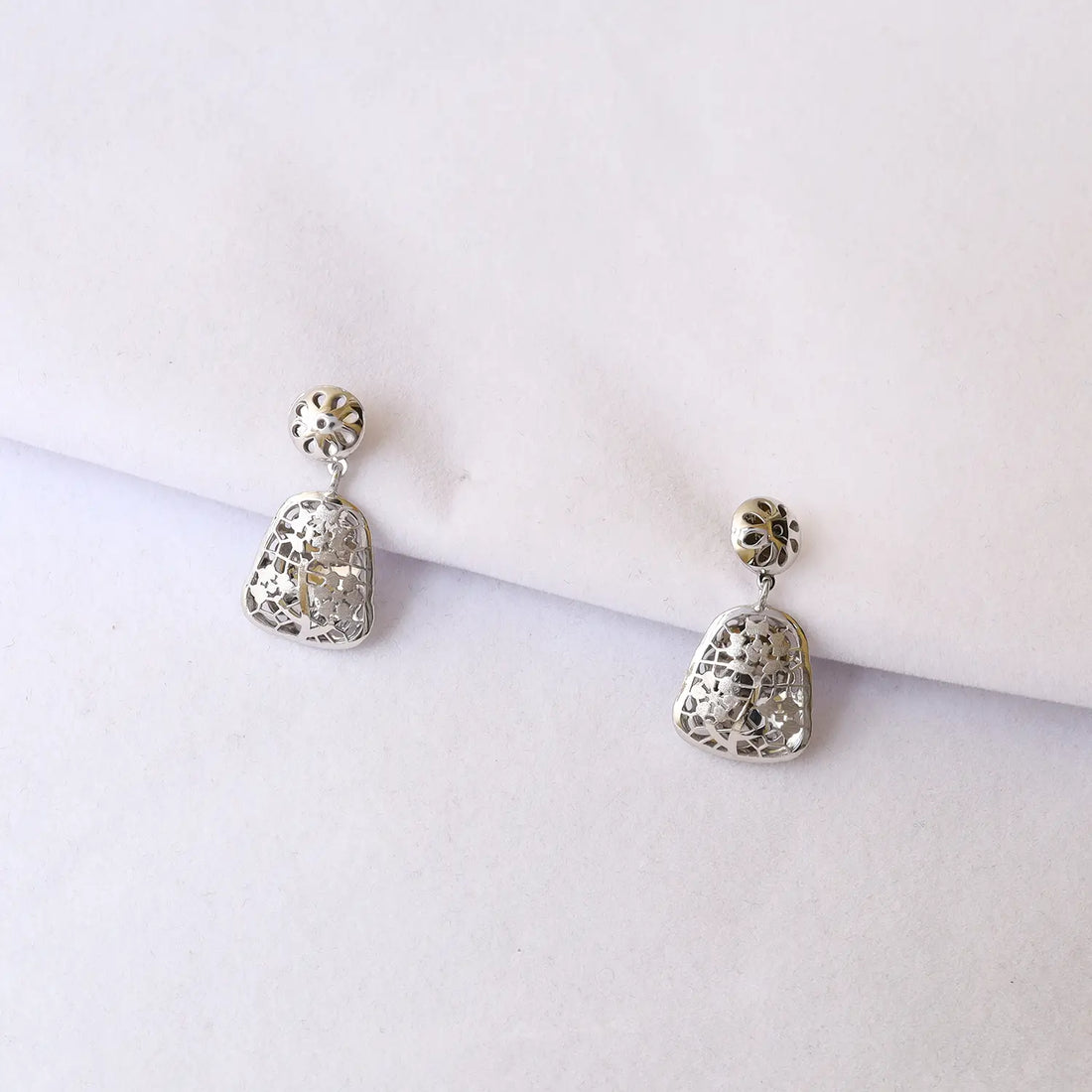 Elegant Floral Mosaic Pure Silver Pendant & Earrings Set - Made With Pure 925 Silver