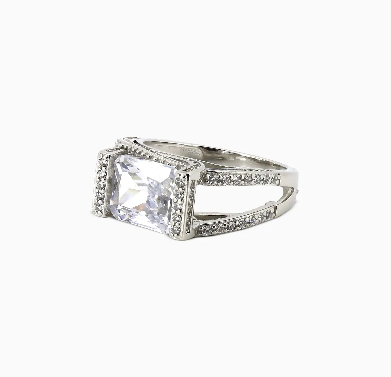 Elegant Princess-Cut Silver Ring - Made With Pure 925 Silver