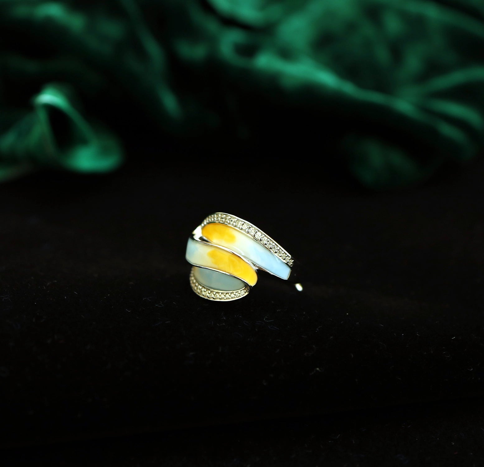 Pure Silver Dual-Tone Agate Ring - Made With Pure 925 Silver