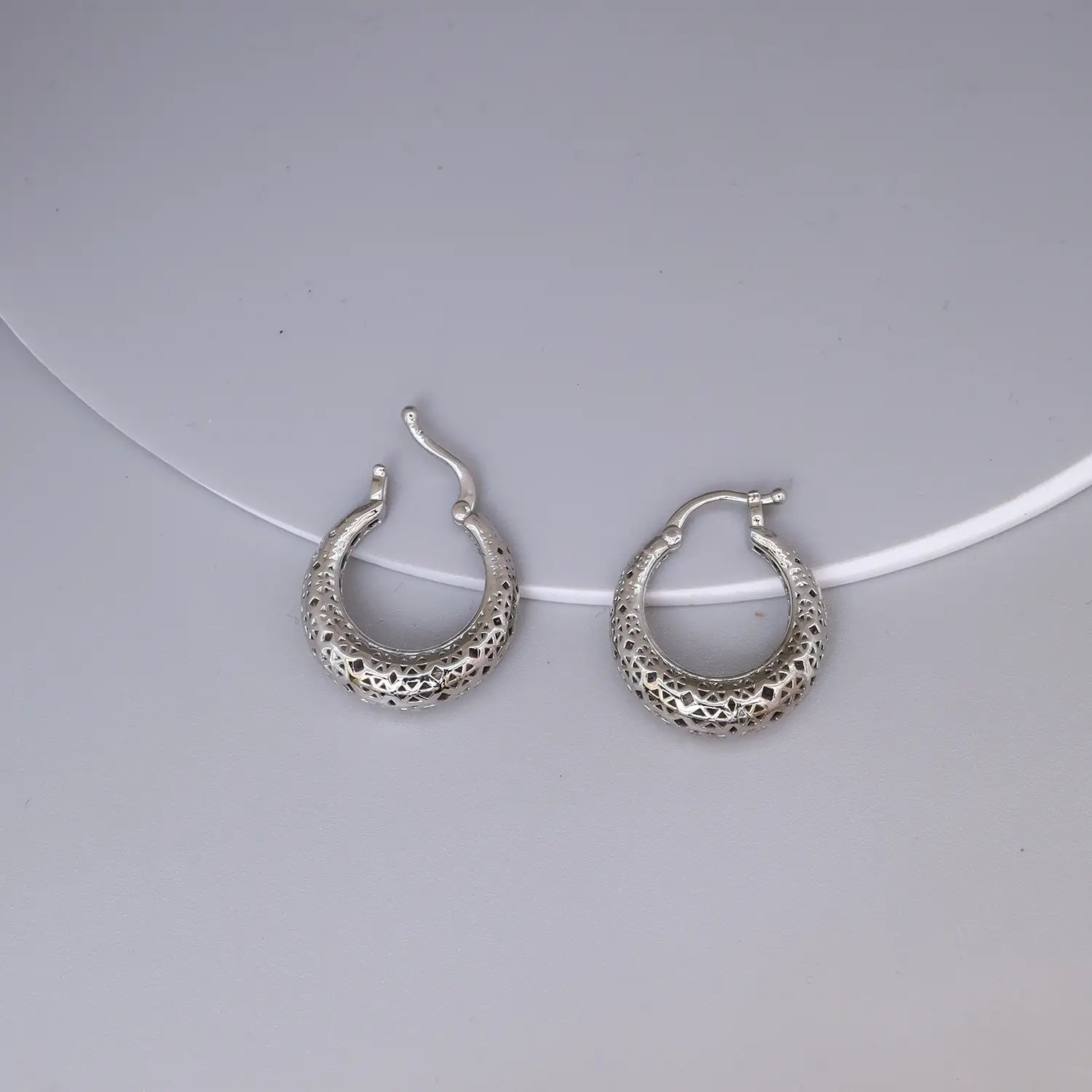 Elegant Textured Hoop 925 Silver Earrings - Made With Pure 925 Silver